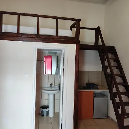 Nikolettas Traditional House Guest house *