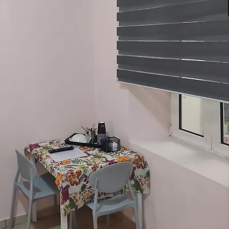 Nikolettas Traditional House Guest house *