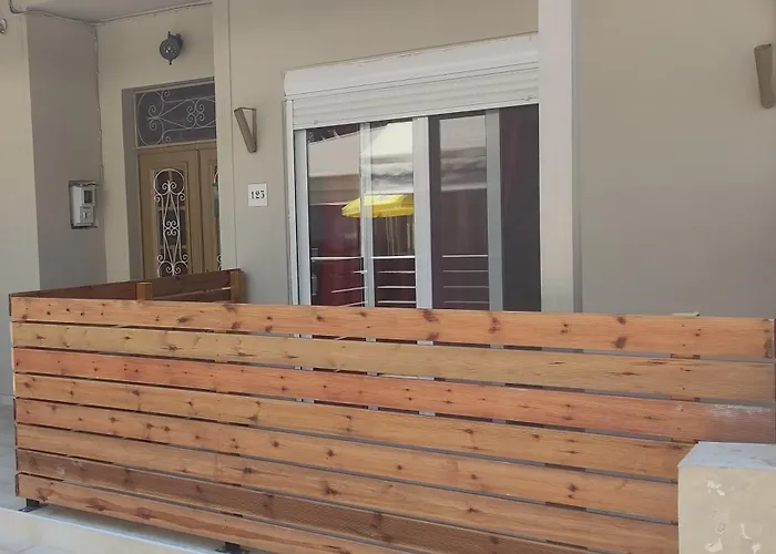 Nikolettas Traditional House 帕拉代西翁