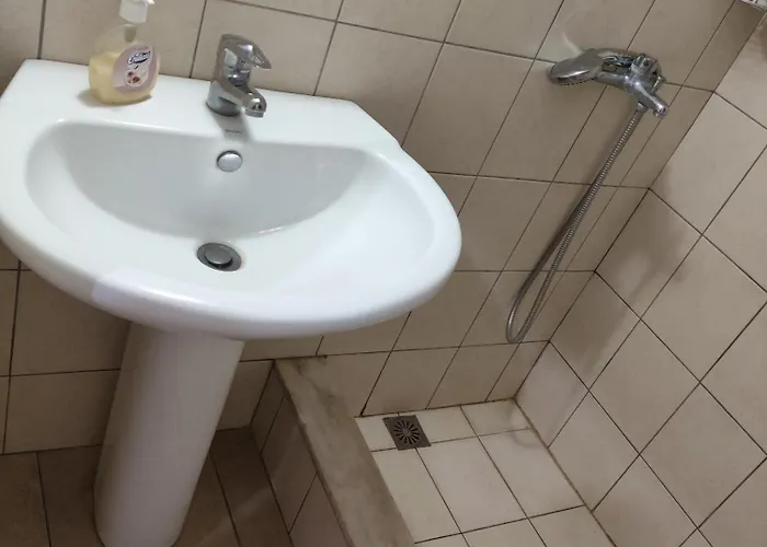 Nikolettas Traditional House Pensjonat Paradeísion